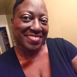 Meet your Posher, Carla